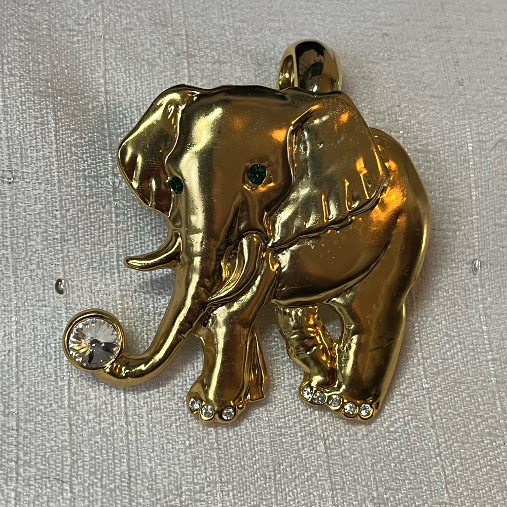 Goldtone Elephant Rhinestone Brooch Pin Pendant